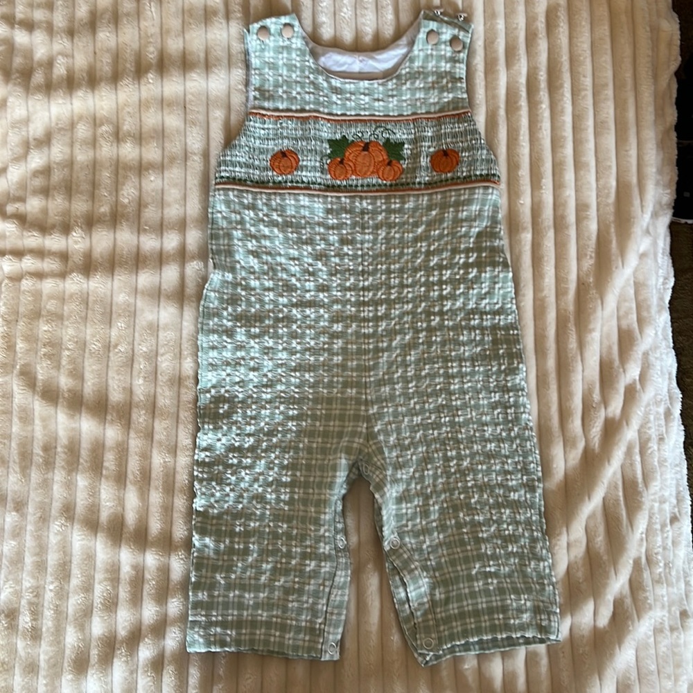 LIL CACTUS Smocked Jon Jon NWT